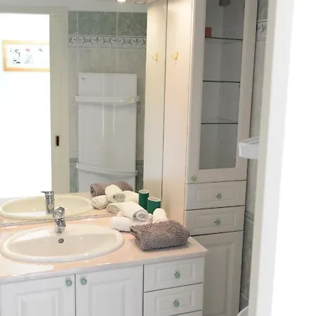 Balcon Sur Canal Apartment *