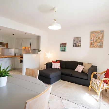 Balcon Sur Canal Apartment Carcassonne